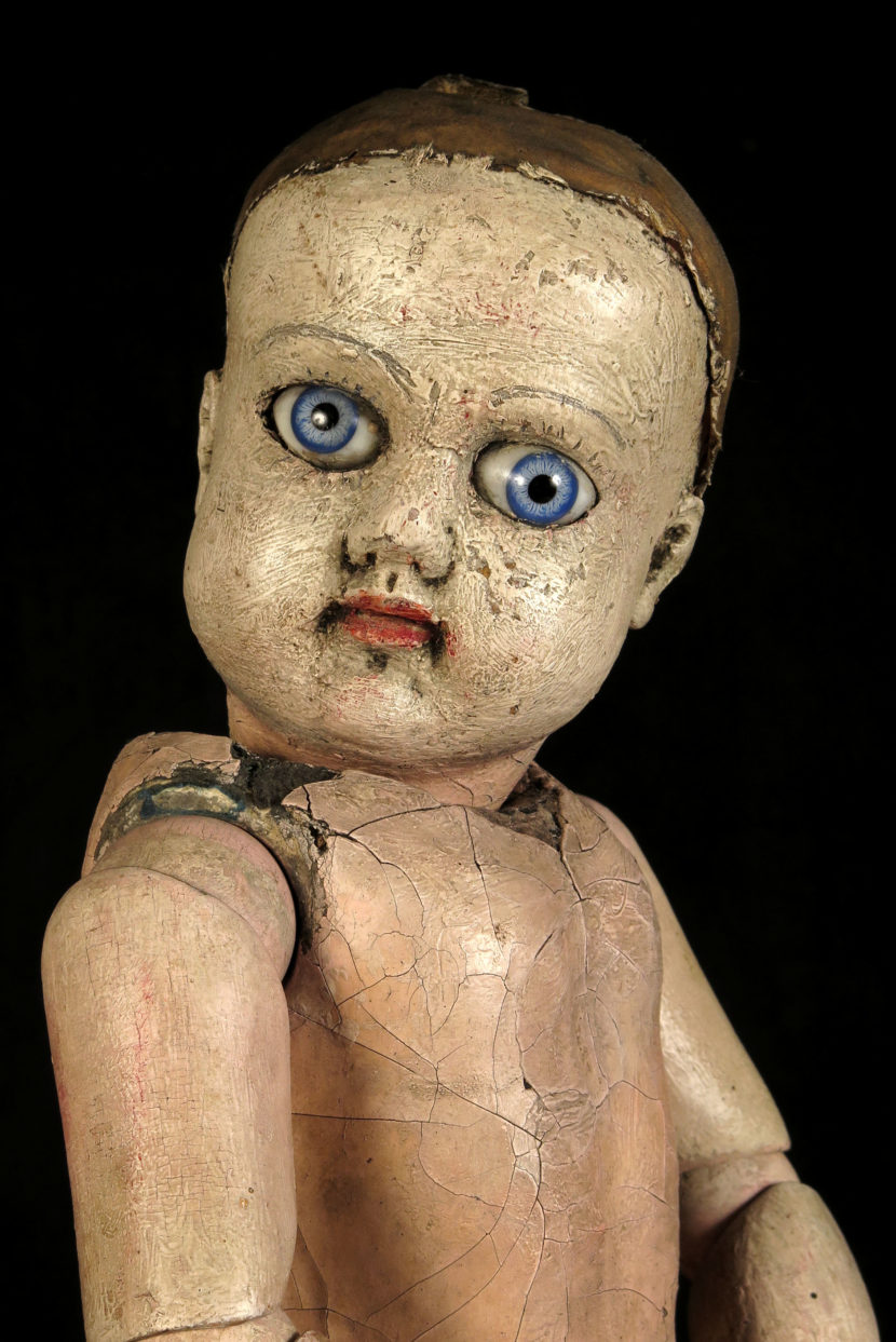 Ancienne Poupée Allemande XIXe – Tête Et Corps Bois Sculpté – Yeux Sulfure – 52cm